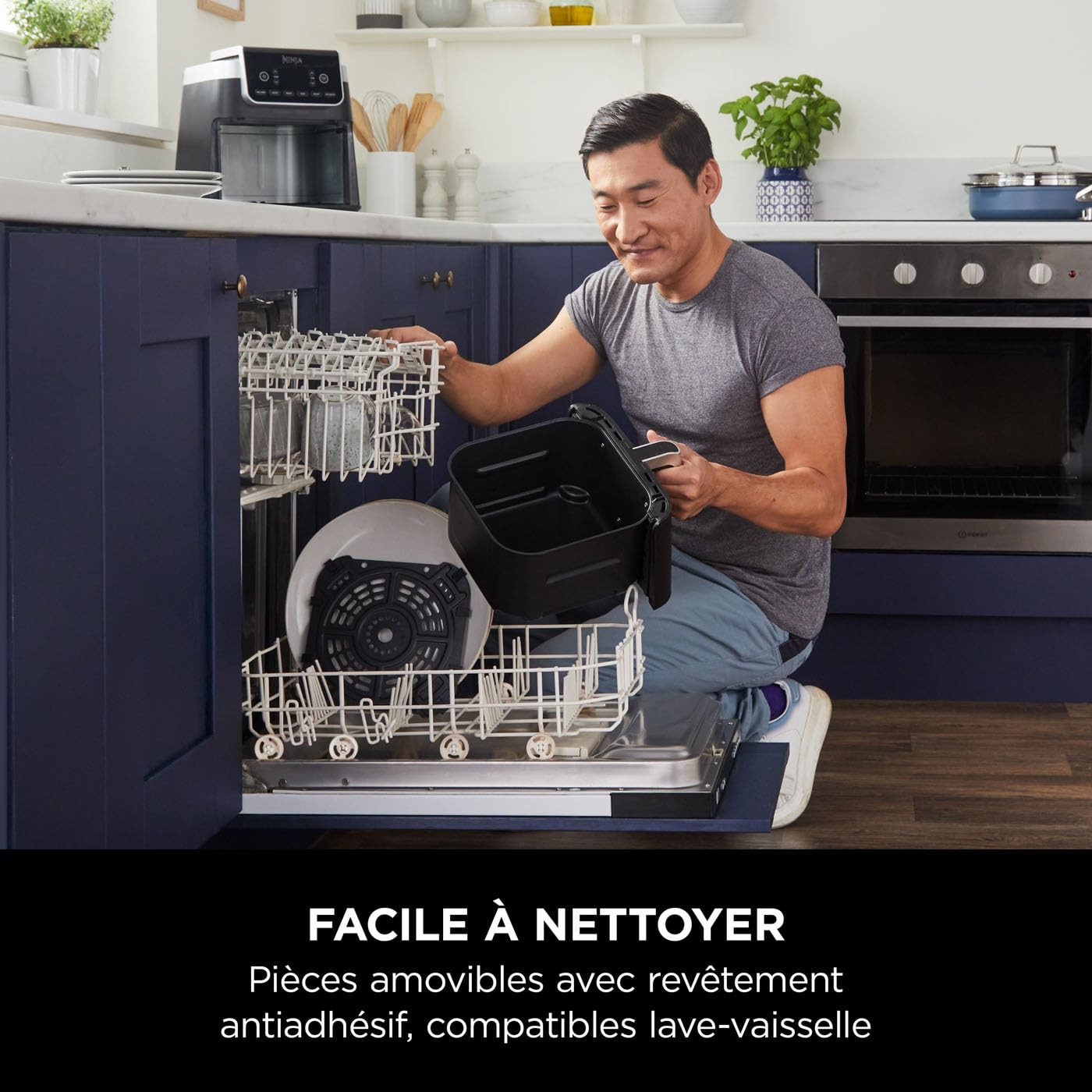 Ninja Air Fryer MAX PRO, 6.2L, sans huile, grand tiroir, rôtir, cuire, frire, familial, numérique, produits congelés, antiadhésif, panier et plaque de cuisson compatibles lave-vaisselle, gris, AF180EU